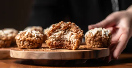 Cinnamon Streusel Muffins