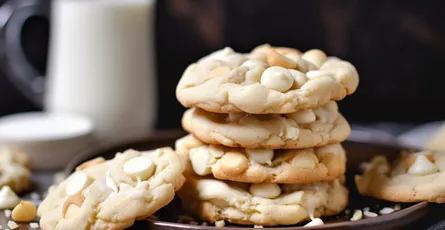 White Chocolate Macadamia Nut Cookies